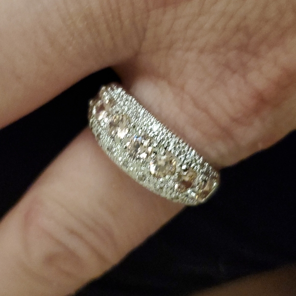 New Round Cut Pink Sapphire 925 Silver Ring. - Picture 10 of 11